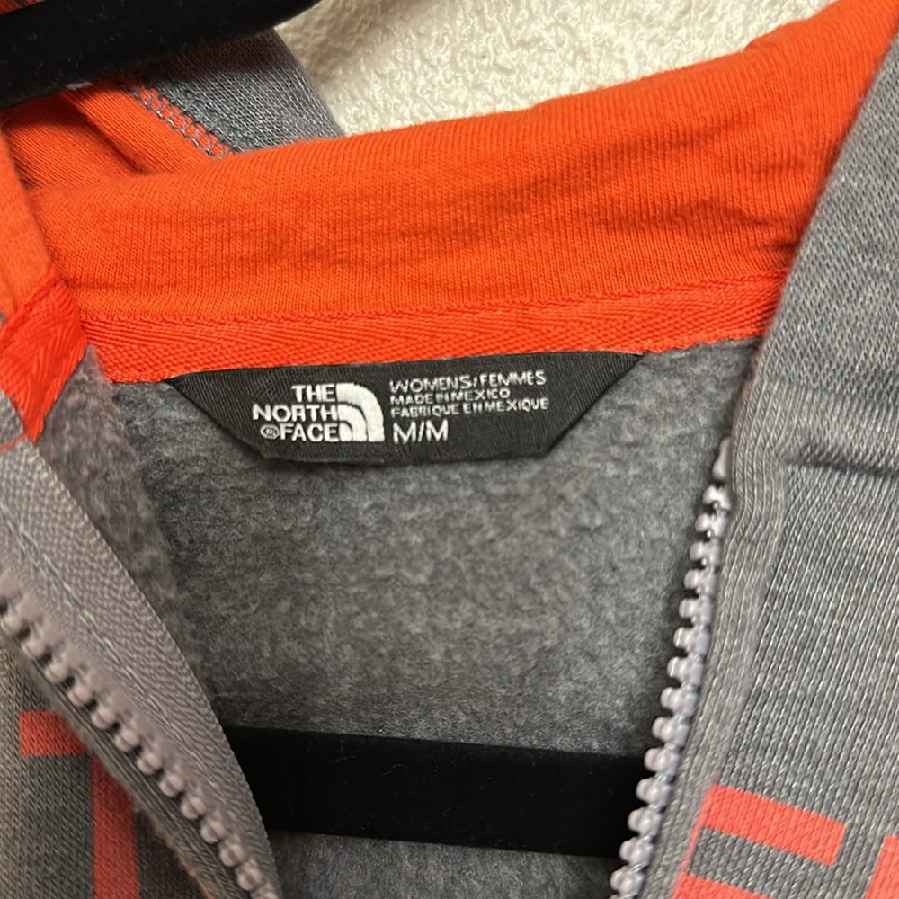 NORTH FACE FULL ZIP HOODIE - Picture 3 of 4